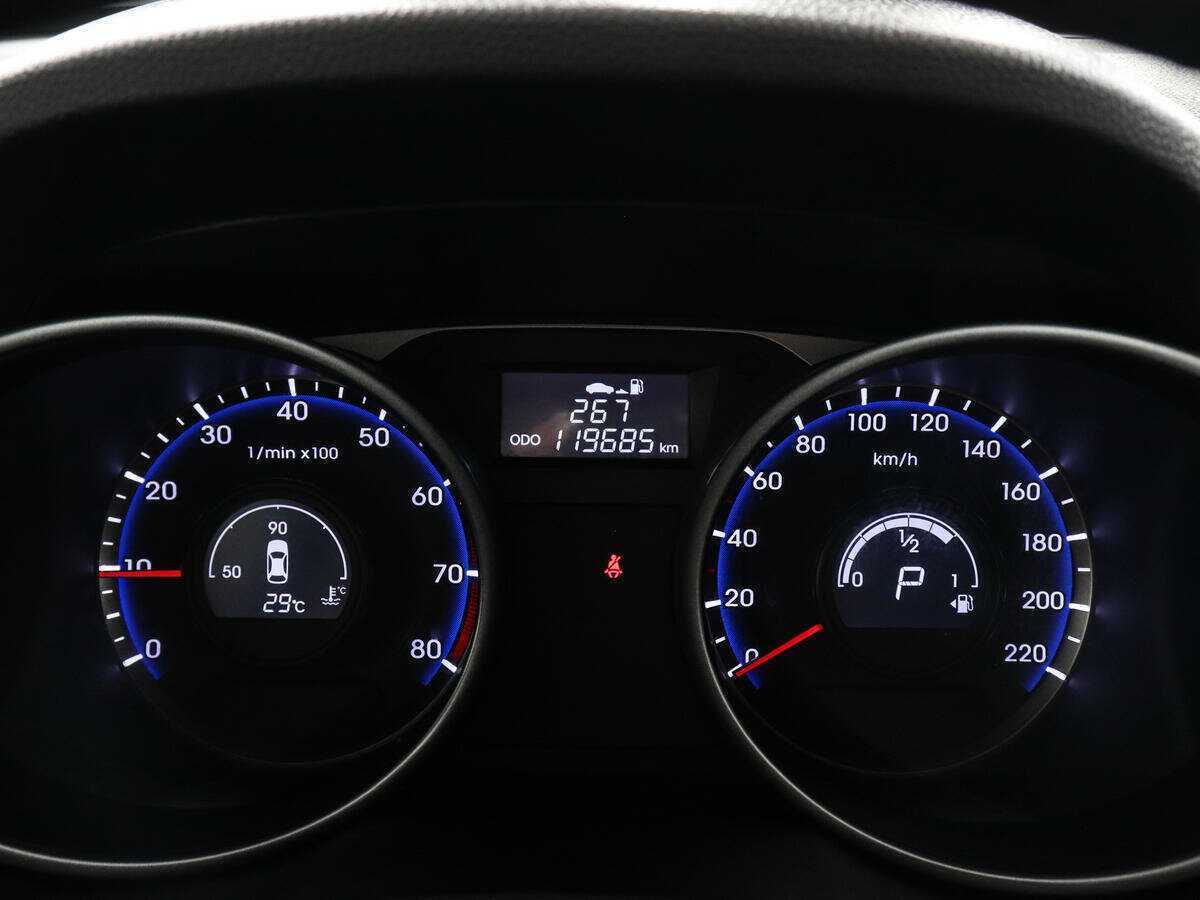 Hyundai ix35 б/у, 2015, Автоматическая. Фото: #10