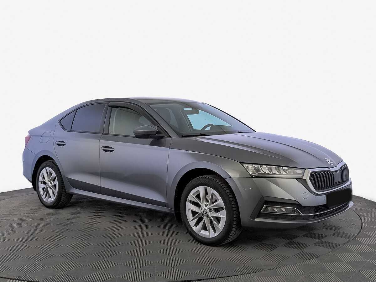 Skoda Octavia б/у, 2021, Автоматическая. Фото: #2