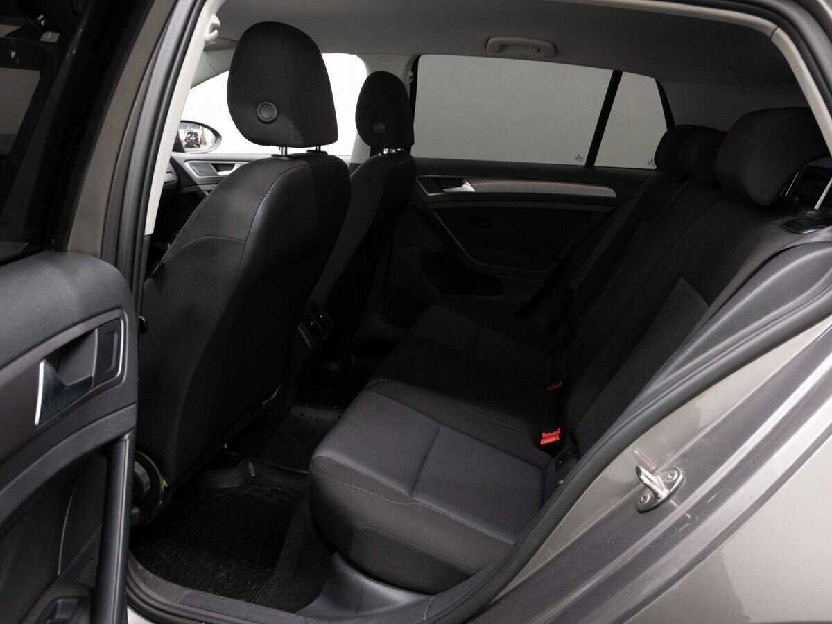 Volkswagen Golf б/у, 2013, Роботизированная. Фото: #10