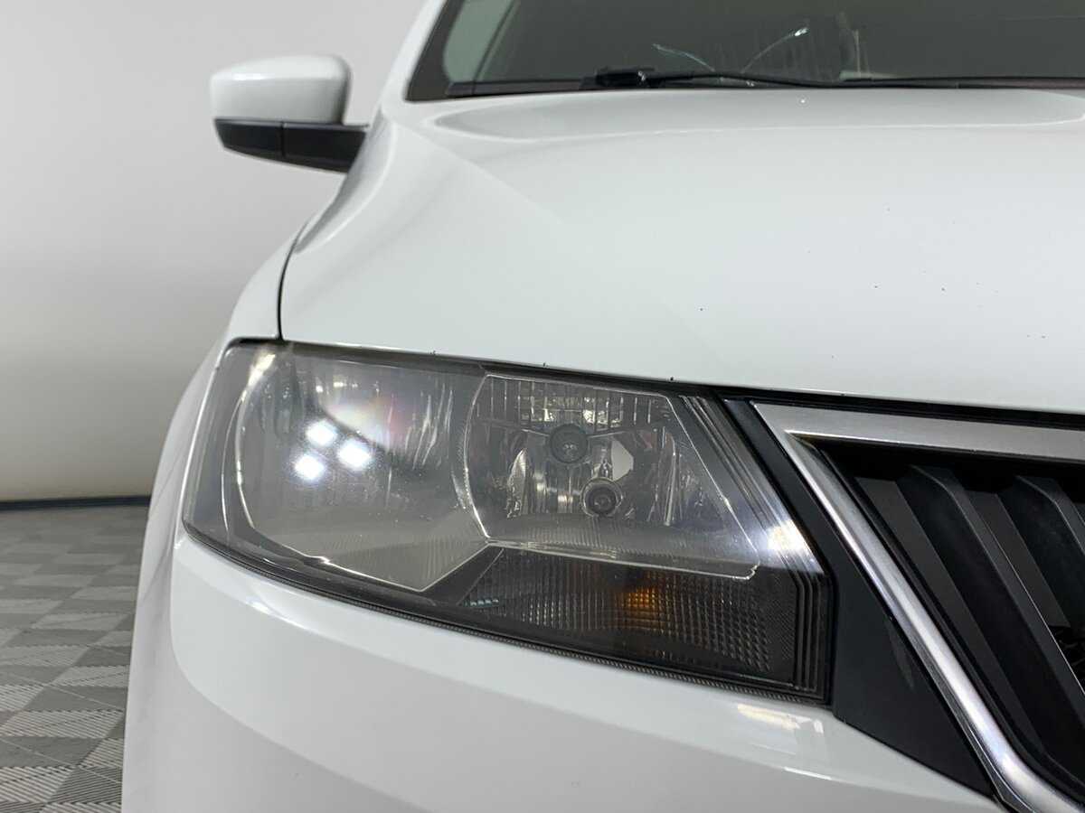 Skoda Rapid б/у, 2015, Роботизированная. Фото: #9