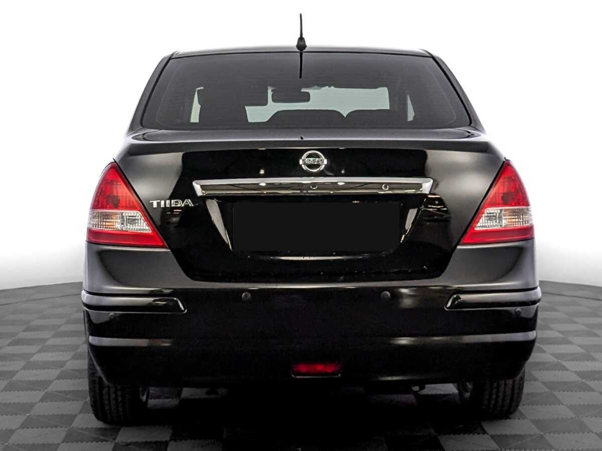 Nissan Tiida б/у, 2013, Автоматическая. Фото: #5