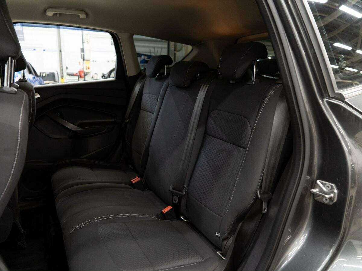 Ford Kuga б/у, 2017, Автоматическая. Фото: #6
