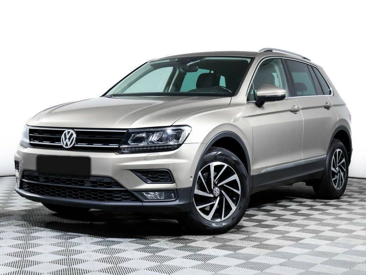Volkswagen Tiguan б/у, 2018, Роботизированная. Посмотреть фото