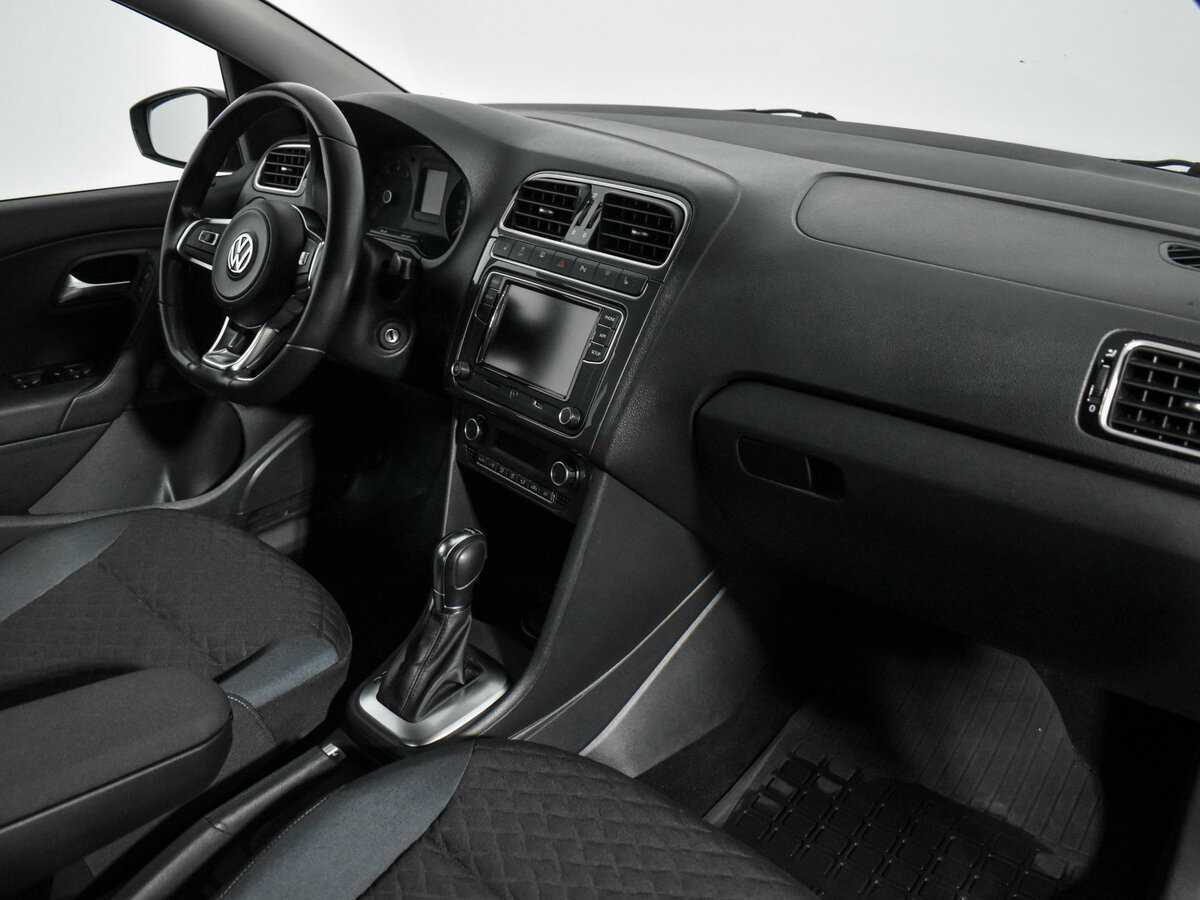 Volkswagen Polo б/у, 2019, Роботизированная. Фото: #12