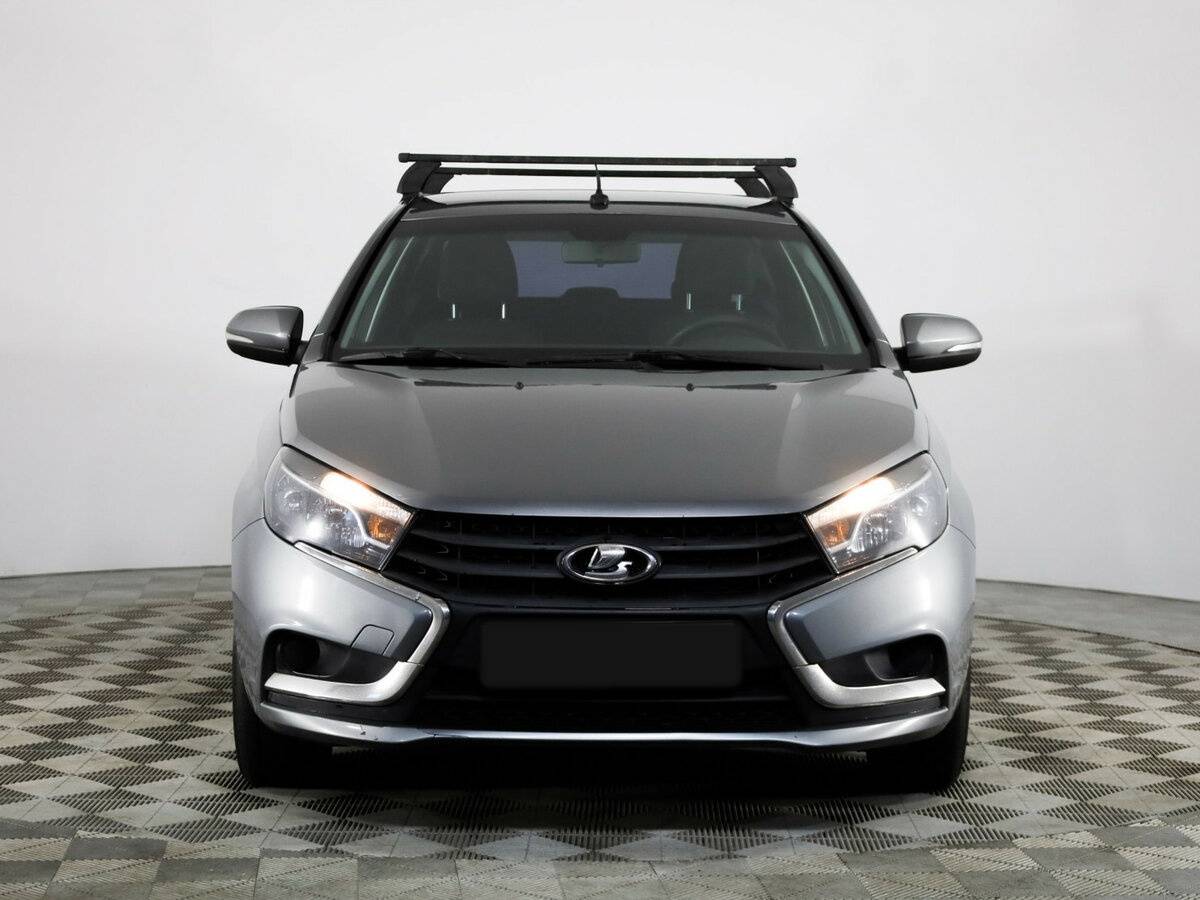 Lada (ВАЗ) Vesta б/у, 2017, Механическая. Фото: #1