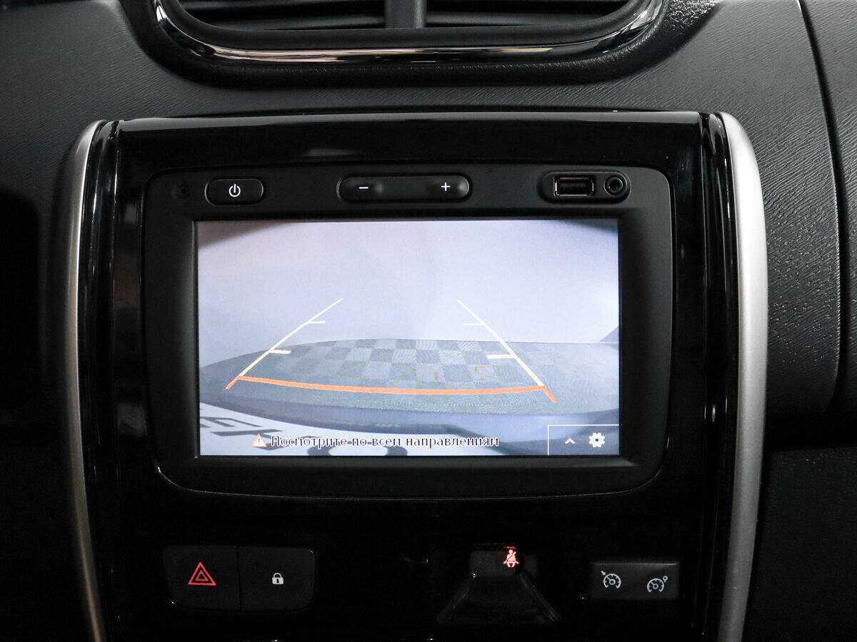 Nissan Terrano б/у, 2017, Автоматическая. Фото: #11