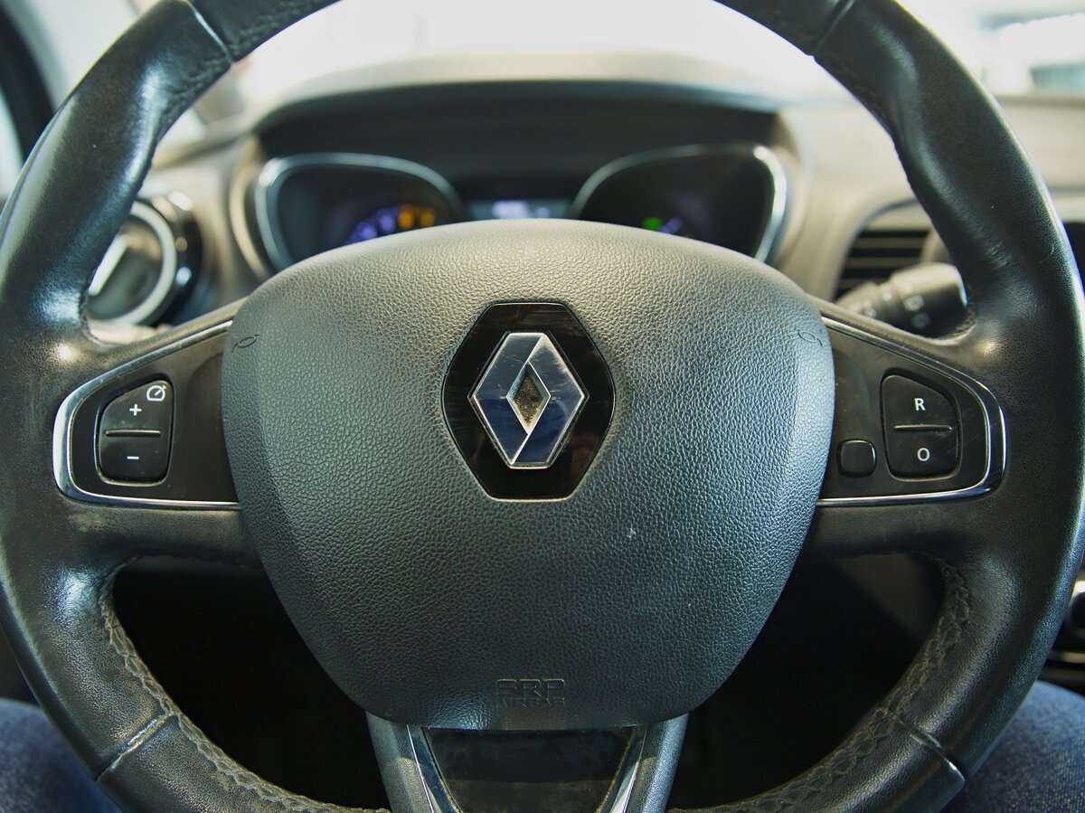 Renault Kaptur б/у, 2016, Вариатор. Фото: #9