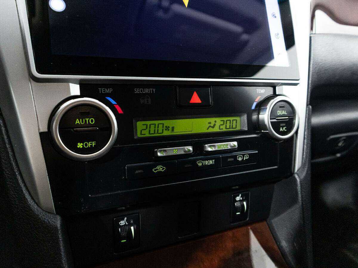 Toyota Camry б/у, 2012, Автоматическая. Фото: #14