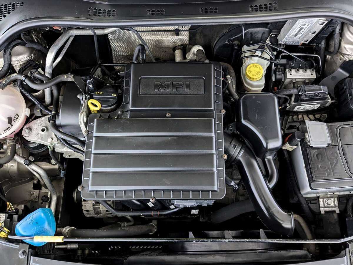 Volkswagen Polo б/у, 2020, Автоматическая. Фото: #8