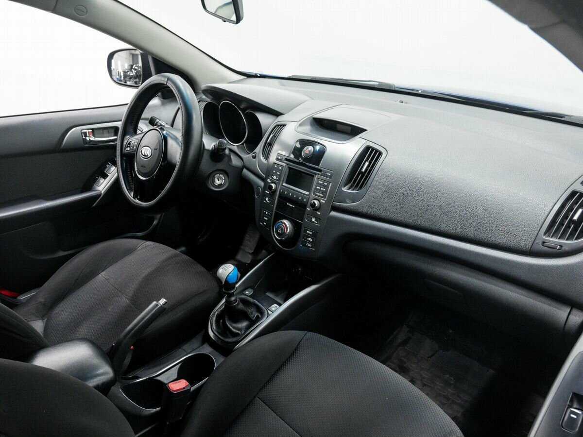 Kia Cerato б/у, 2012, Механическая. Фото: #6