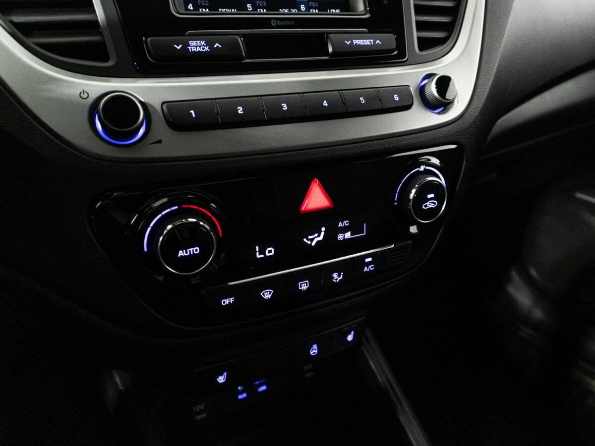 Hyundai Solaris б/у, 2017, Автоматическая. Фото: #14