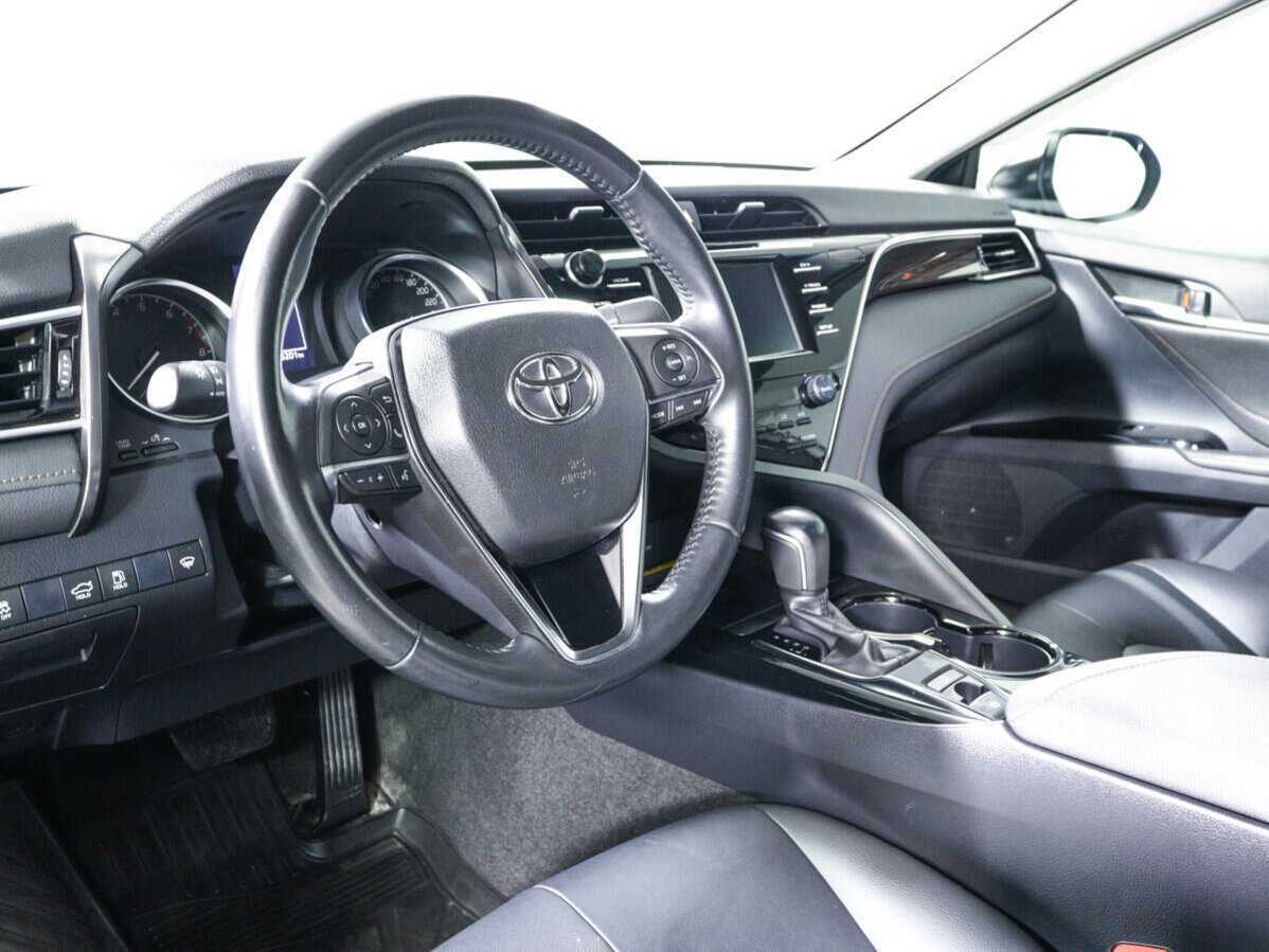 Toyota Camry б/у, 2020, Автоматическая. Фото: #13