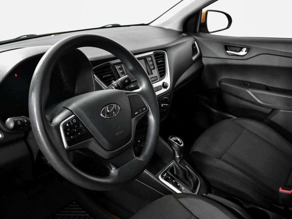 Hyundai Solaris б/у, 2017, Автоматическая. Фото: #8