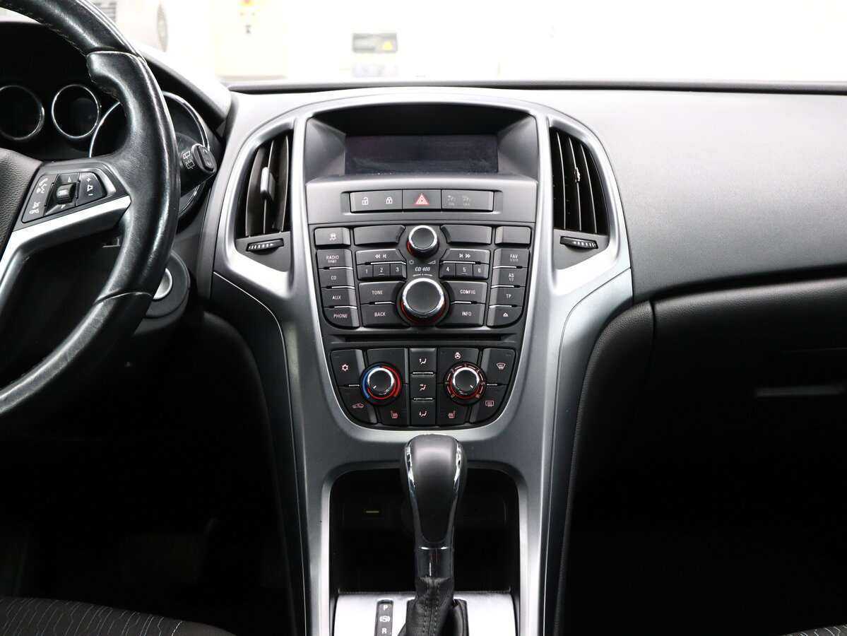 Opel Astra б/у, 2012, Автоматическая. Фото: #15