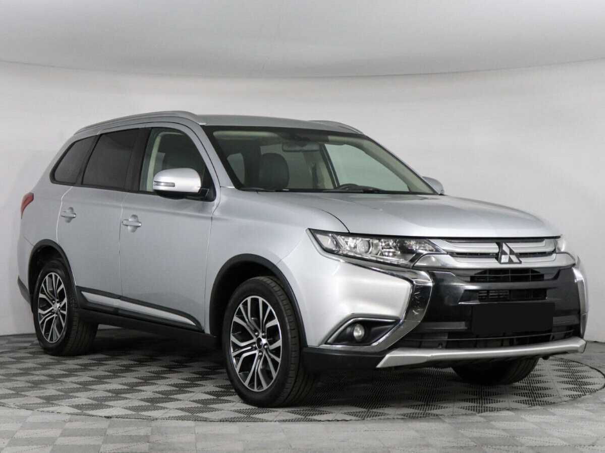 Mitsubishi Outlander б/у, 2017, Вариатор. Фото: #2