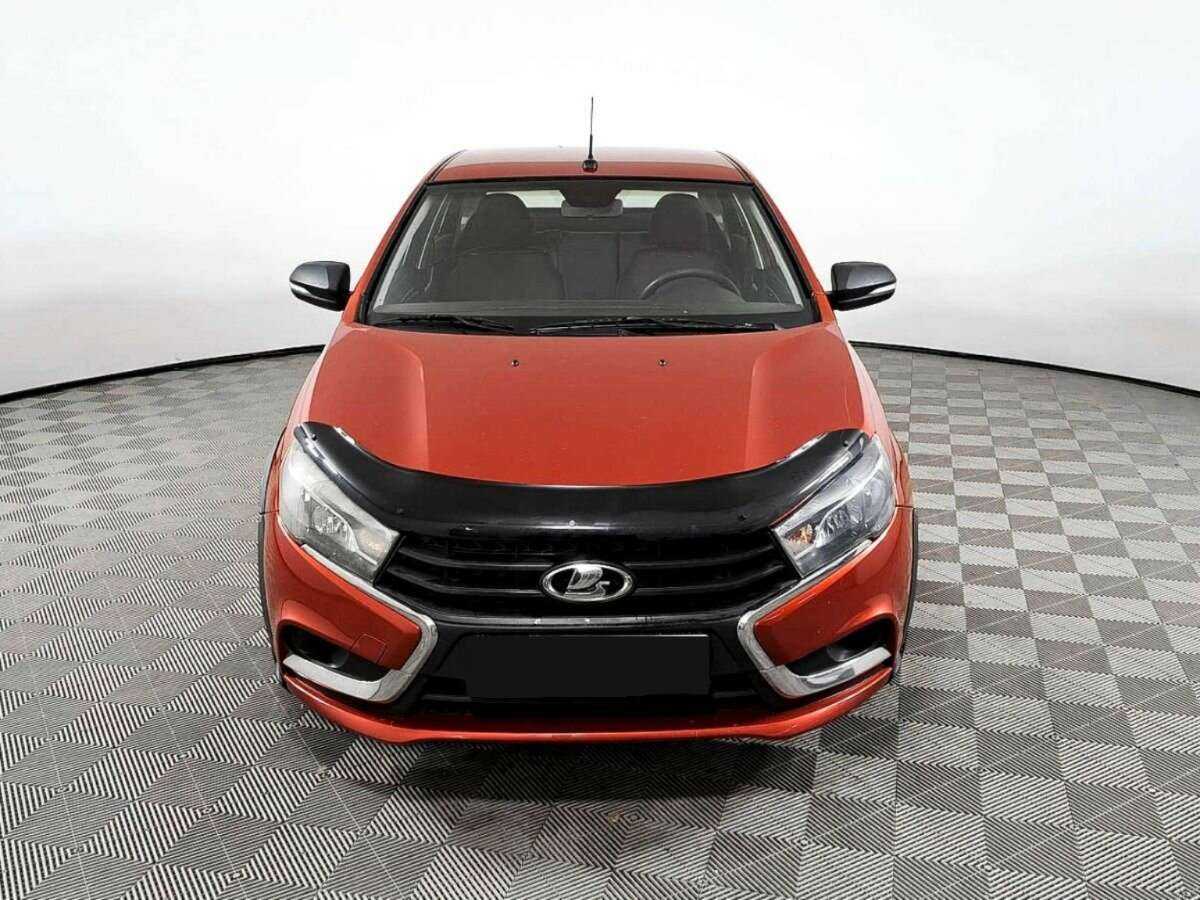 Lada (ВАЗ) Vesta б/у, 2018, Механическая. Фото: #1