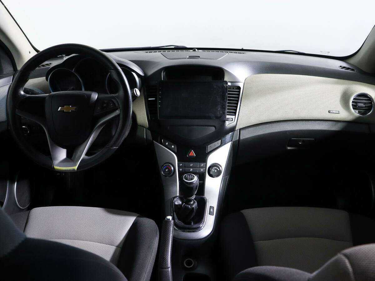 Chevrolet Cruze б/у, 2012, Механическая. Фото: #9