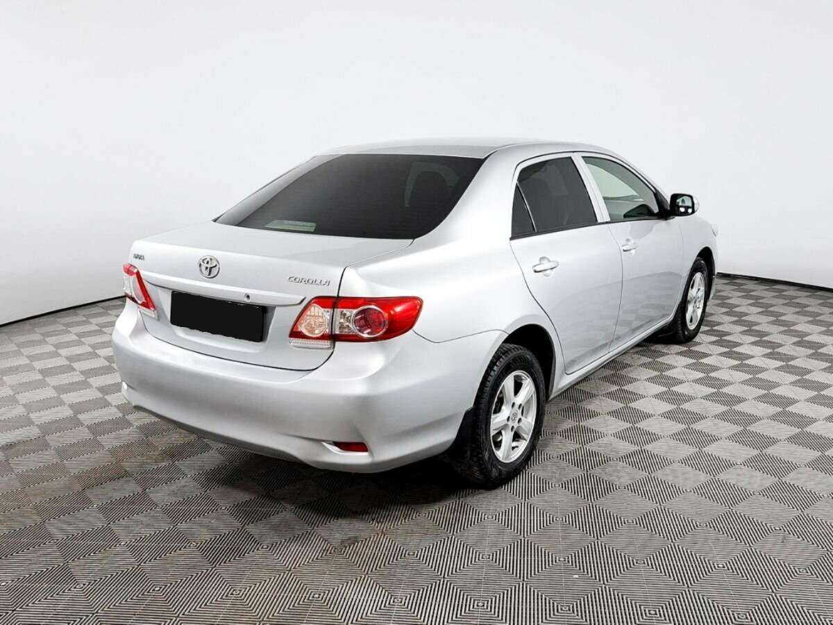 Toyota Corolla б/у, 2012, Механическая. Фото: #3