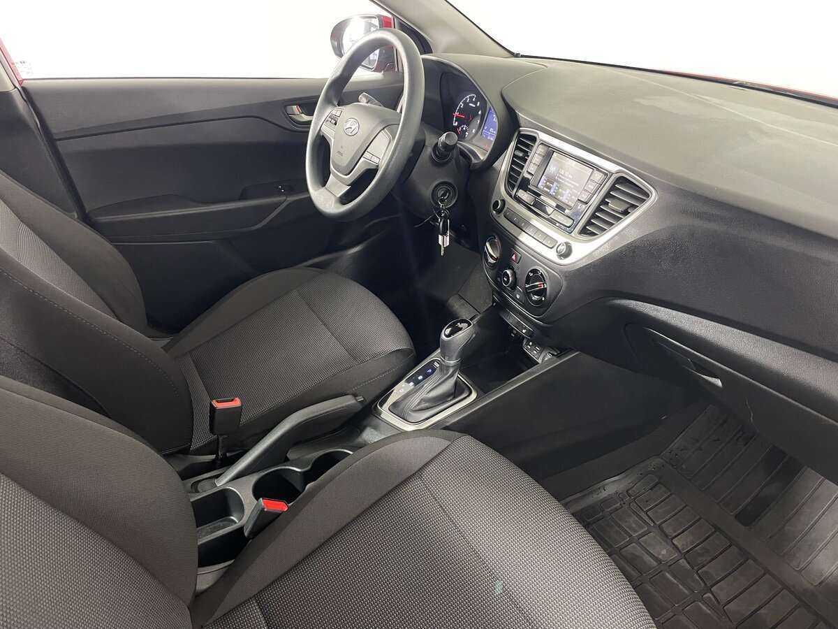 Hyundai Solaris б/у, 2017, Автоматическая. Фото: #8