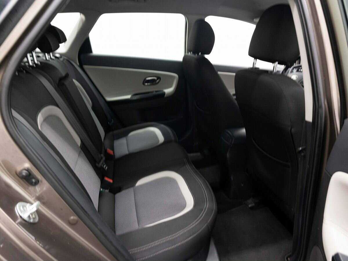 Kia Ceed б/у, 2013, Автоматическая. Фото: #9