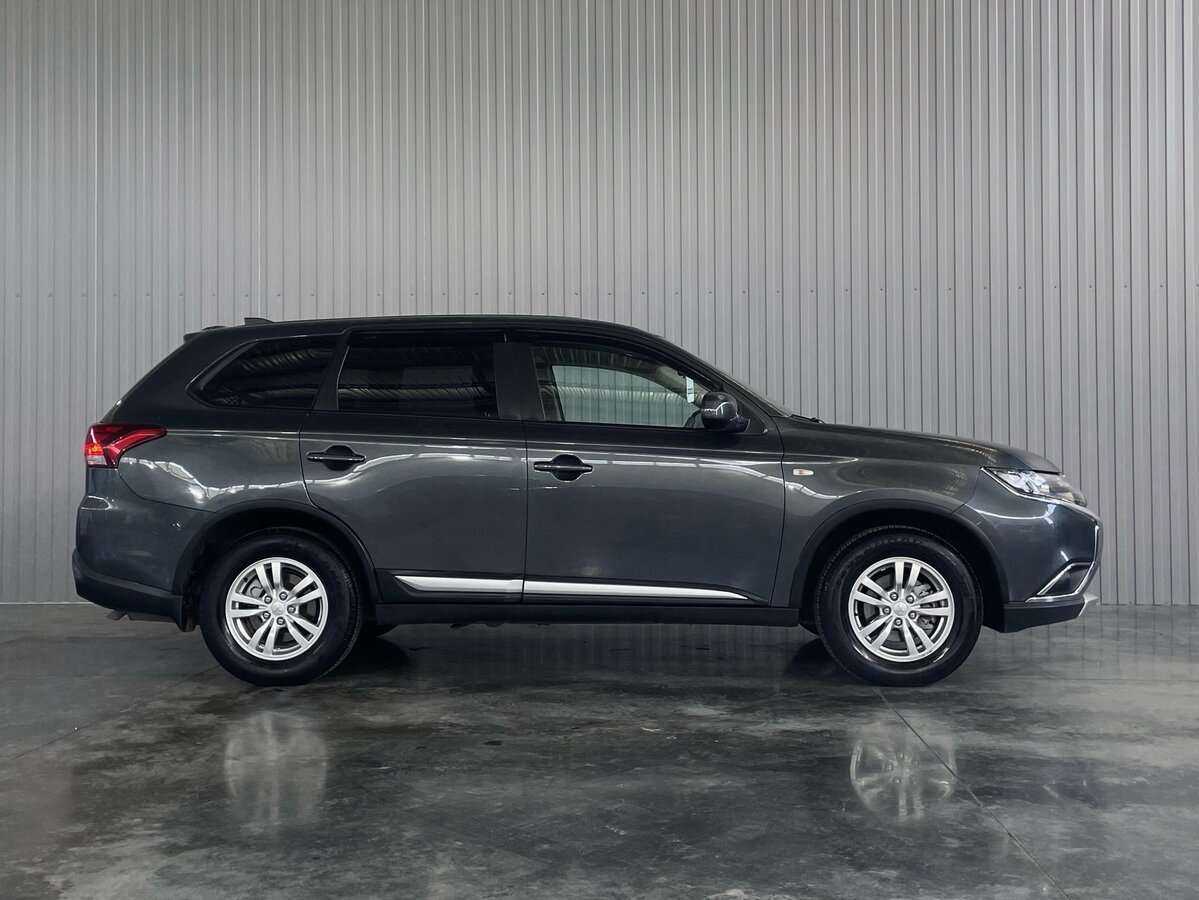 Mitsubishi Outlander б/у, 2018, Вариатор. Фото: #3