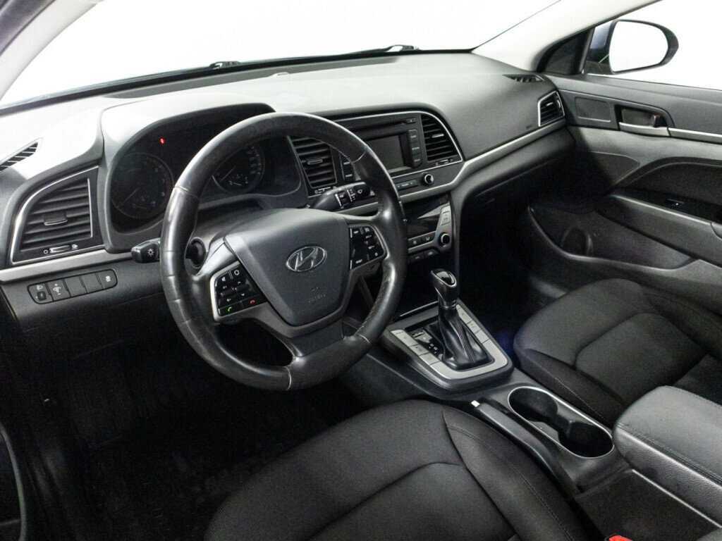 Hyundai Elantra б/у, 2018, Автоматическая. Фото: #10