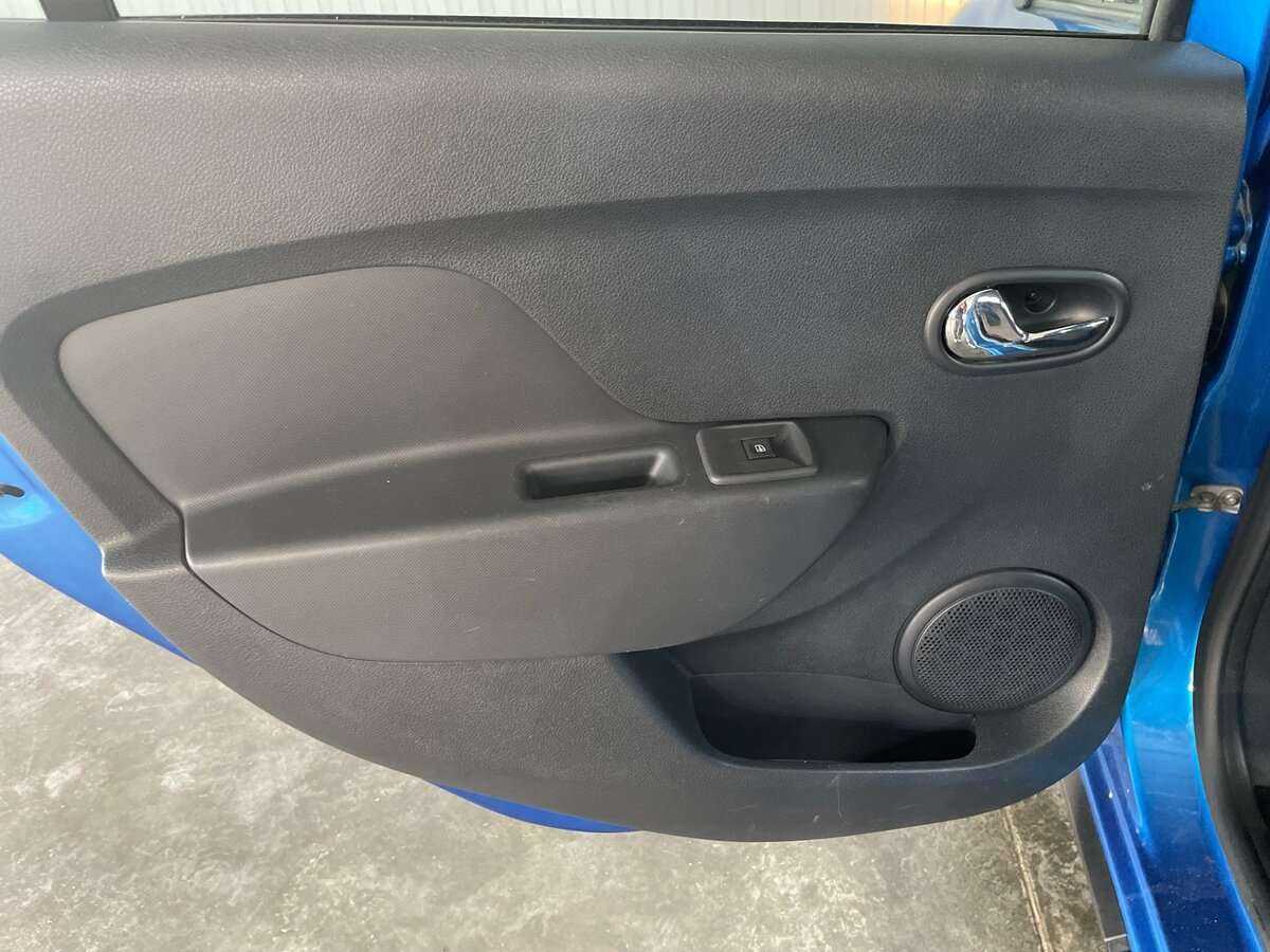 Renault Sandero б/у, 2018, Автоматическая. Фото: #16