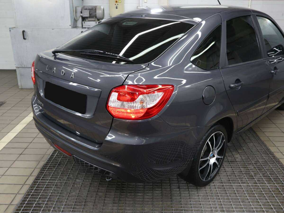 Lada (ВАЗ) Granta б/у, 2020, Механическая. Фото: #4