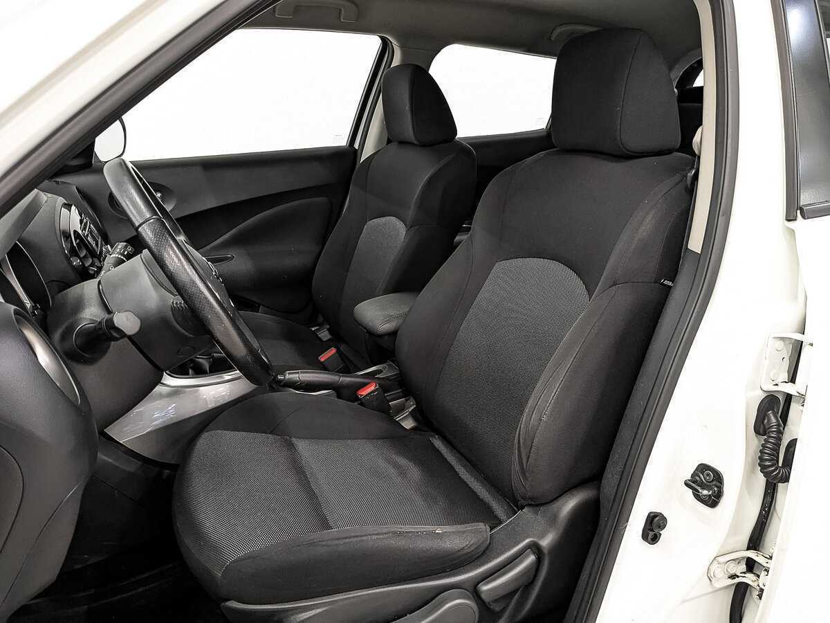 Nissan Juke б/у, 2014, Механическая. Фото: #19