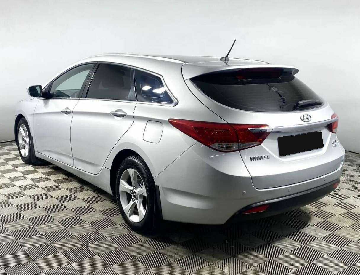 Hyundai i40 б/у, 2013, Автоматическая. Фото: #4