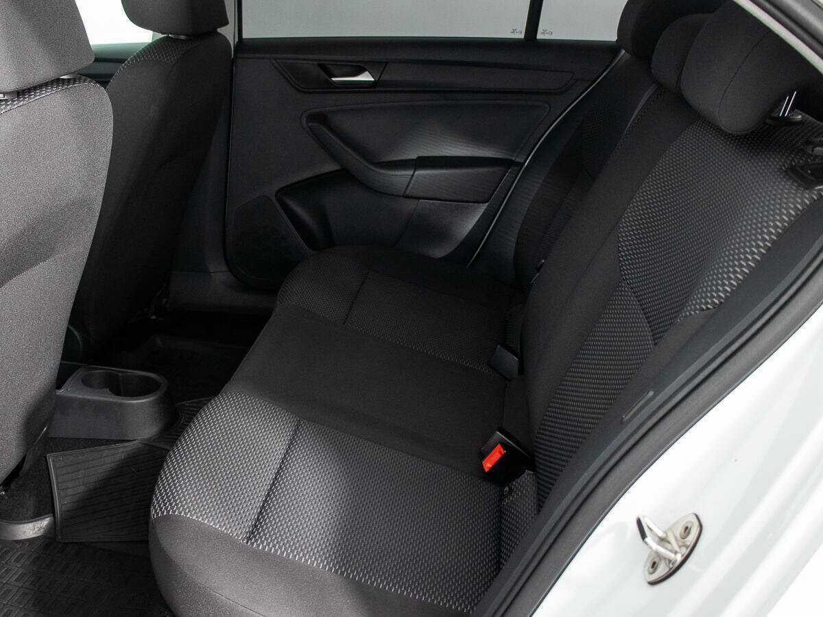 Volkswagen Polo б/у, 2020, Механическая. Фото: #10