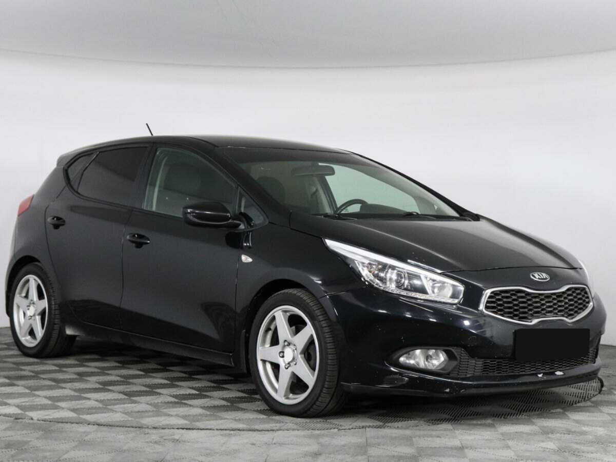 Kia Ceed б/у, 2012, Автоматическая. Фото: #1