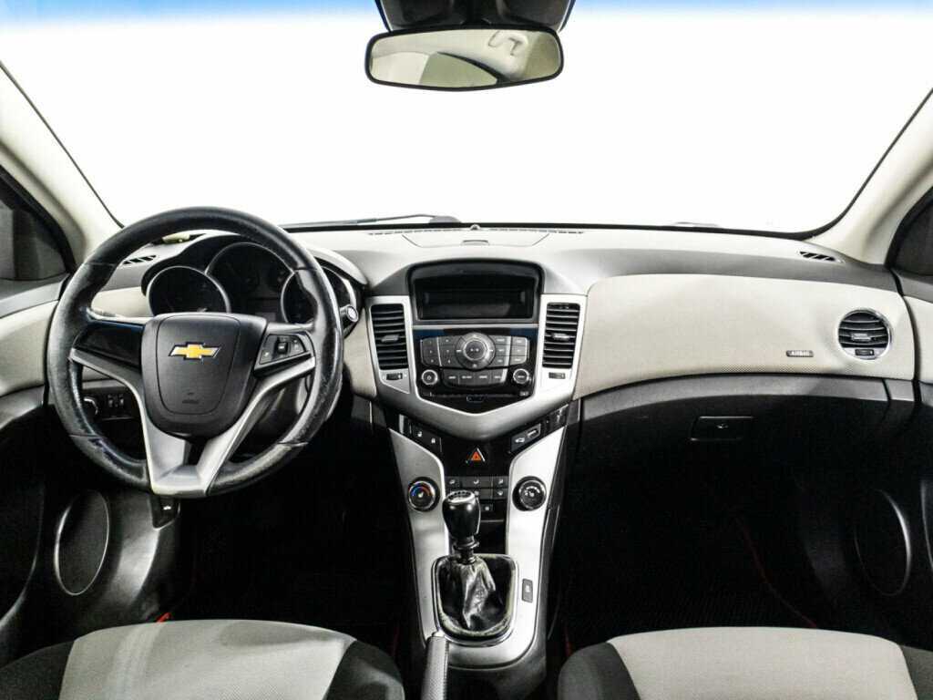 Chevrolet Cruze б/у, 2012, Механическая. Фото: #12