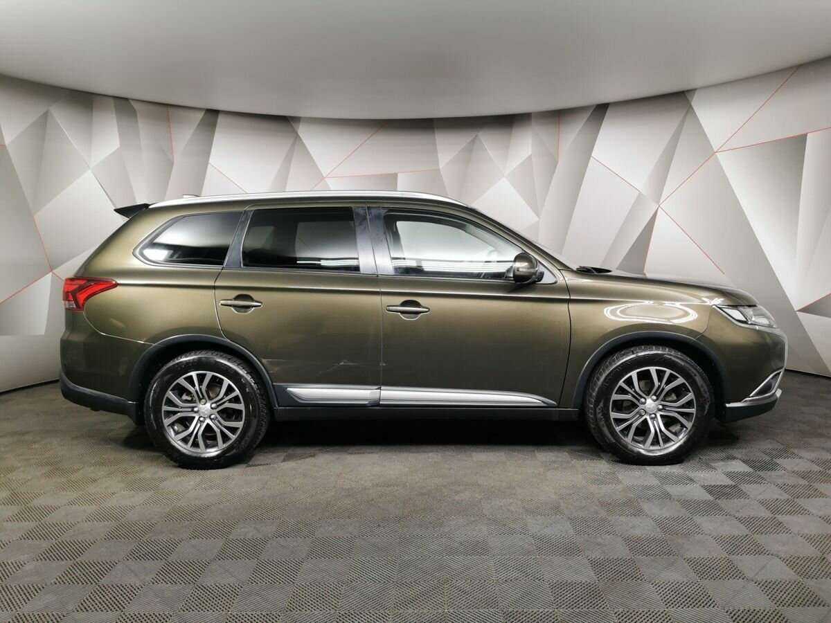 Mitsubishi Outlander б/у, 2018, Вариатор. Фото: #5