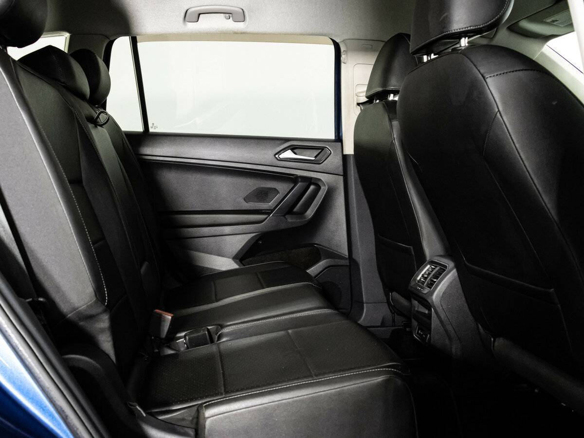 Volkswagen Tiguan б/у, 2017, Автоматическая. Фото: #17