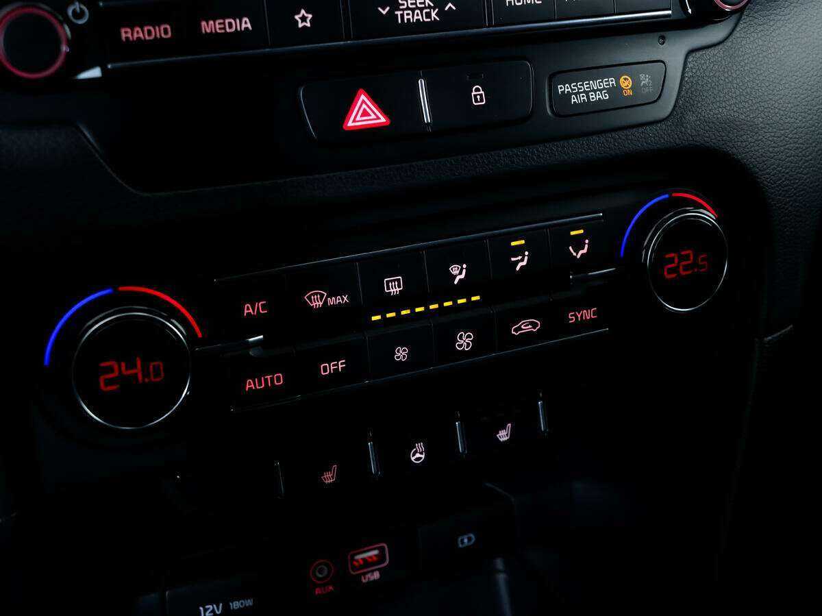 Kia Ceed б/у, 2018, Автоматическая. Фото: #12