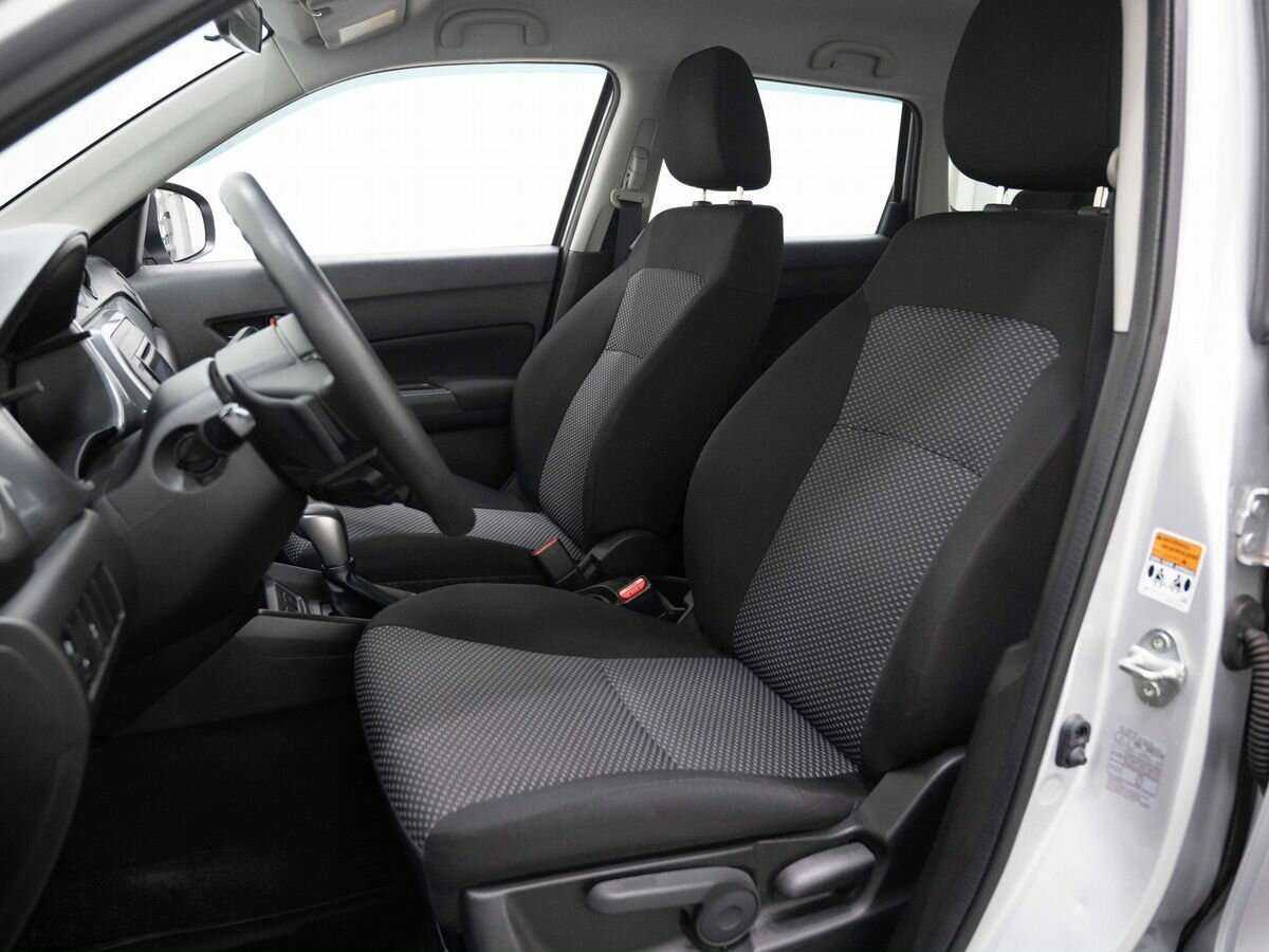 Suzuki Vitara б/у, 2015, Автоматическая. Фото: #5