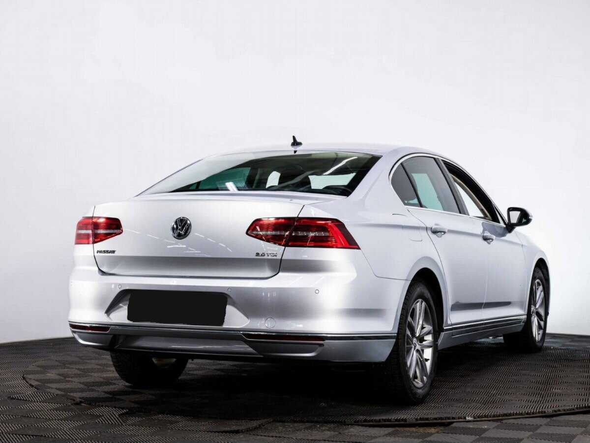 Volkswagen Passat б/у, 2017, Роботизированная. Фото: #5