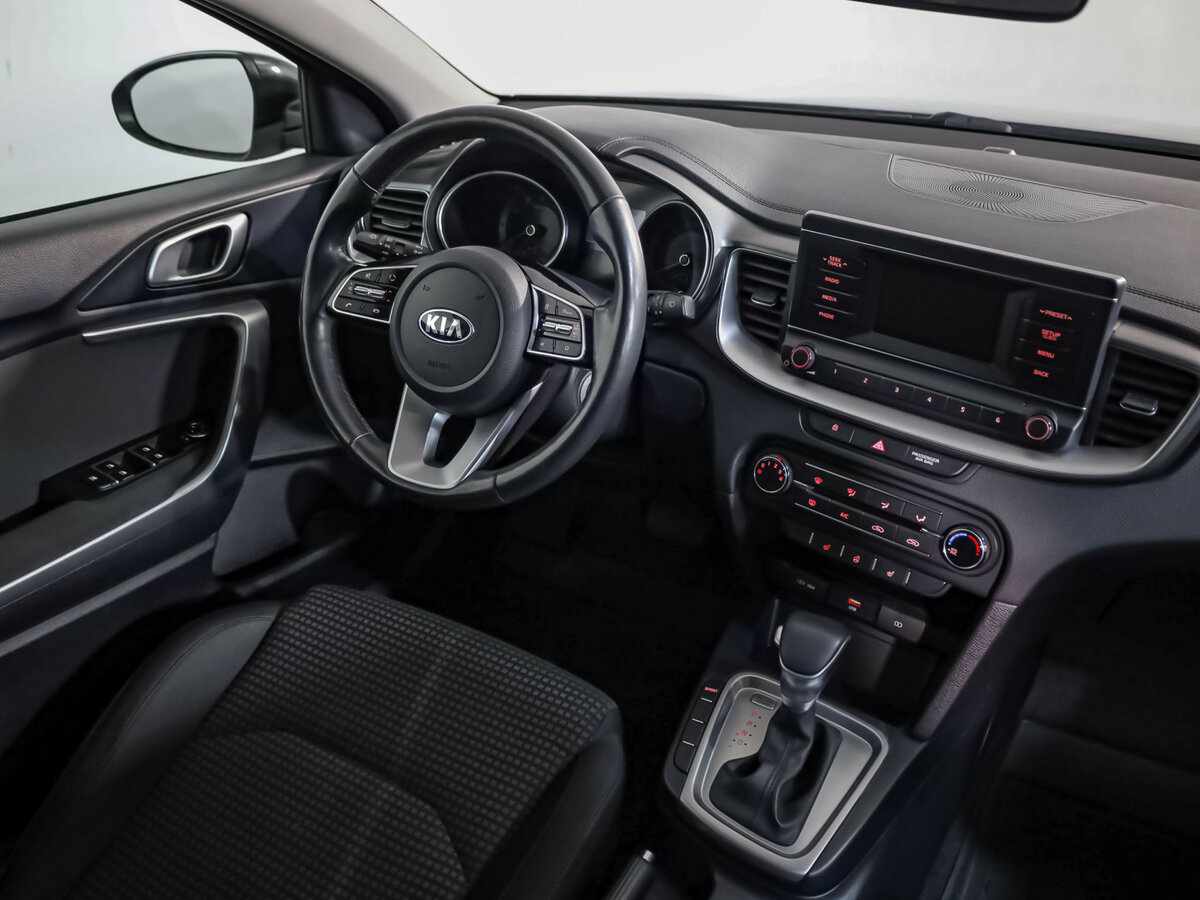 Kia Ceed б/у, 2020, Автоматическая. Фото: #6