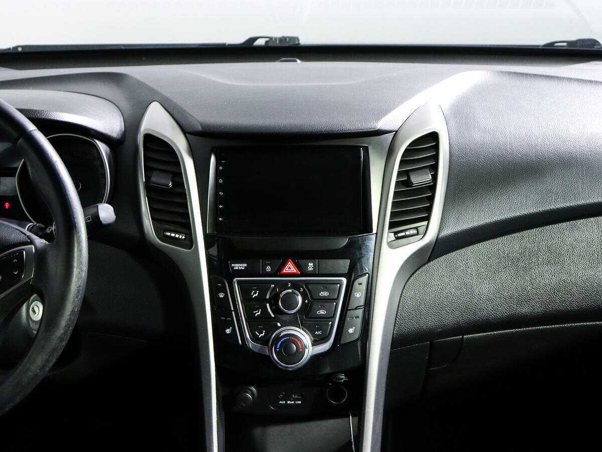 Hyundai i30 б/у, 2012, Автоматическая. Фото: #12