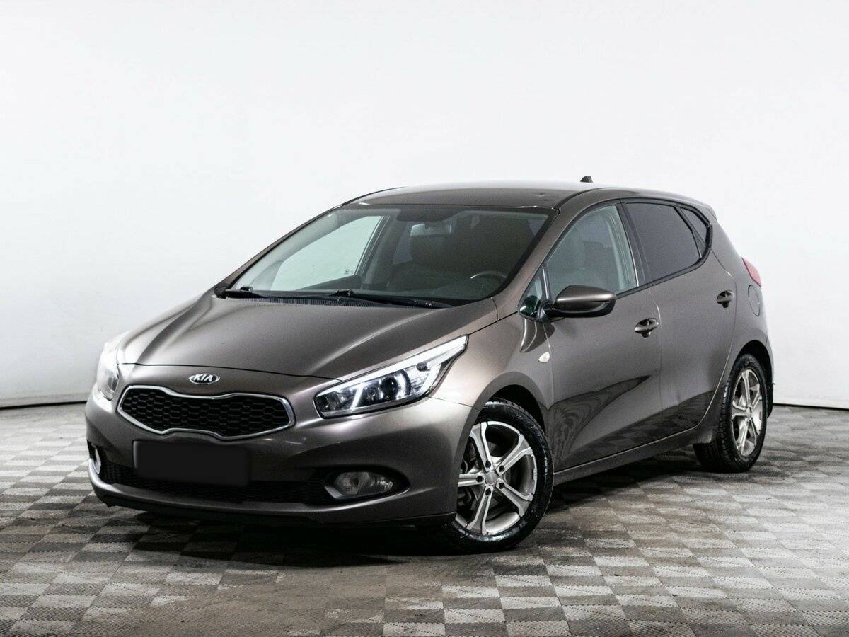 Kia Ceed б/у, 2012, Автоматическая. Фото: #0