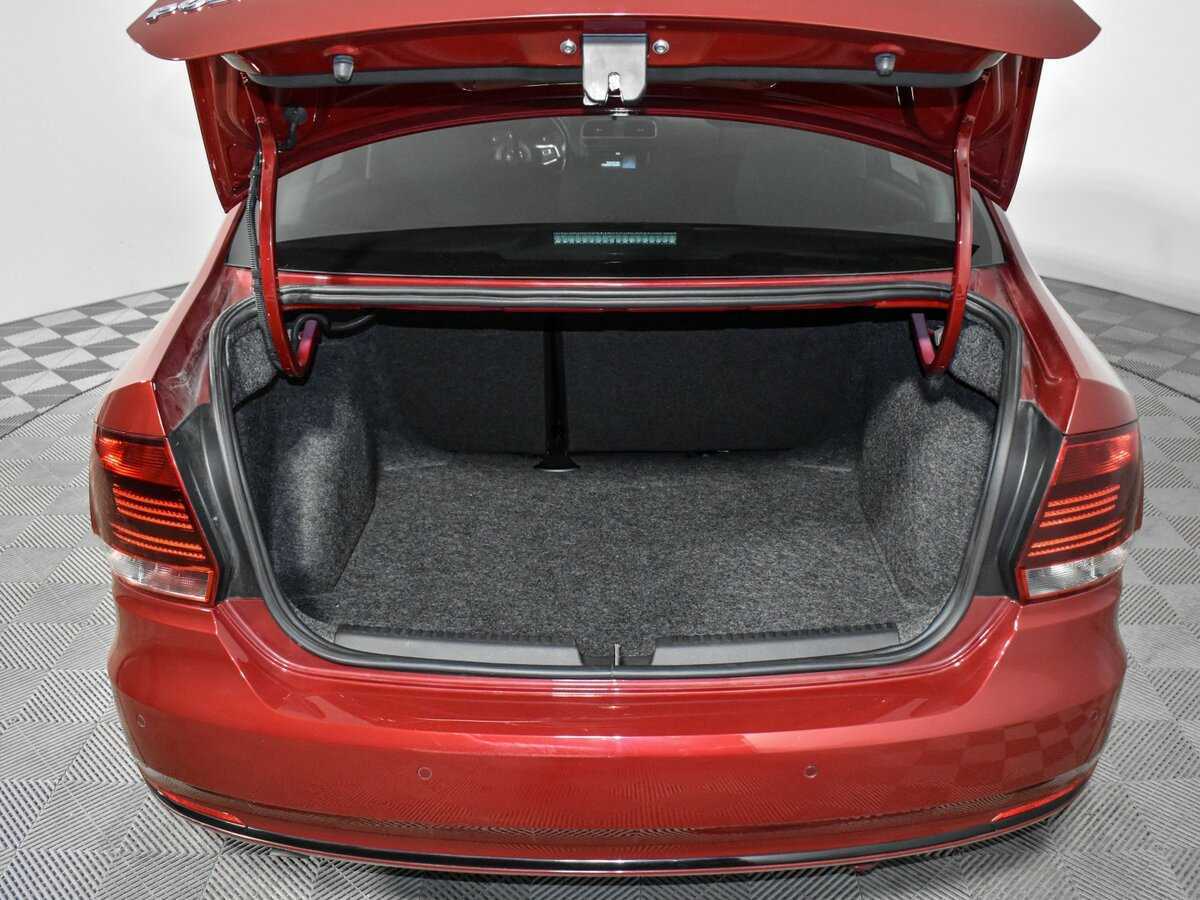 Volkswagen Polo б/у, 2019, Автоматическая. Фото: #18