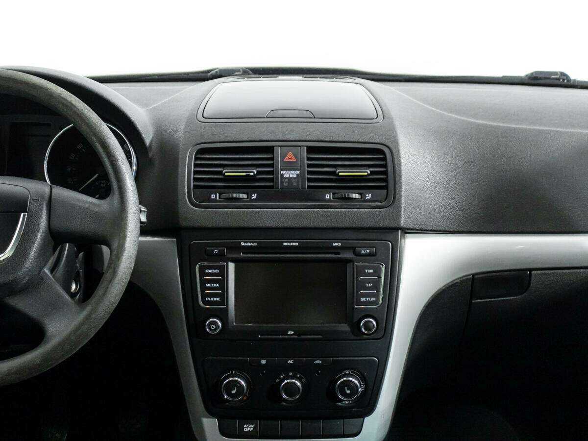 Skoda Yeti б/у, 2012, Механическая. Фото: #12