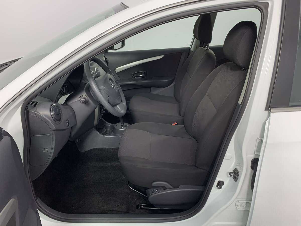 Nissan Almera б/у, 2018, Автоматическая. Фото: #12