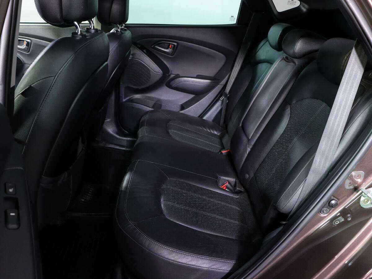 Hyundai ix35 б/у, 2014, Автоматическая. Фото: #9