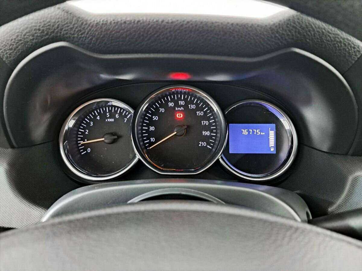 Renault Duster б/у, 2018, Механическая. Фото: #10