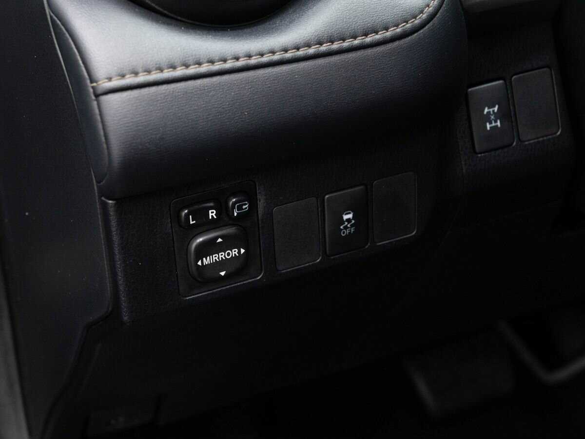Toyota RAV4 б/у, 2014, Автоматическая. Фото: #15