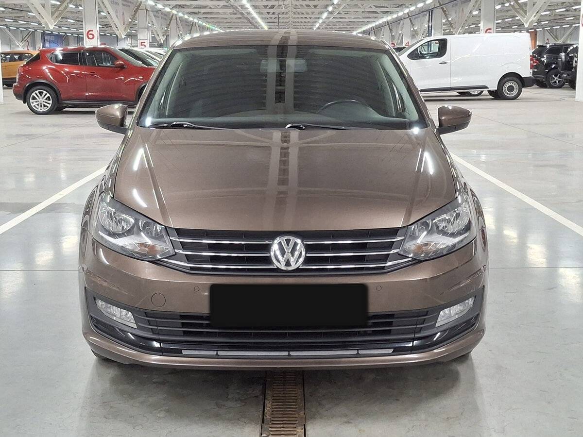 Volkswagen Polo б/у, 2018, Автоматическая. Фото: #1