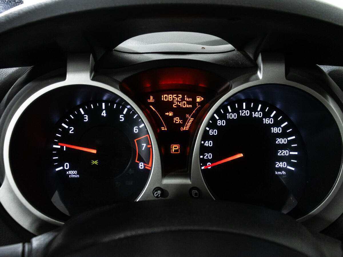 Nissan Juke б/у, 2013, Вариатор. Фото: #11