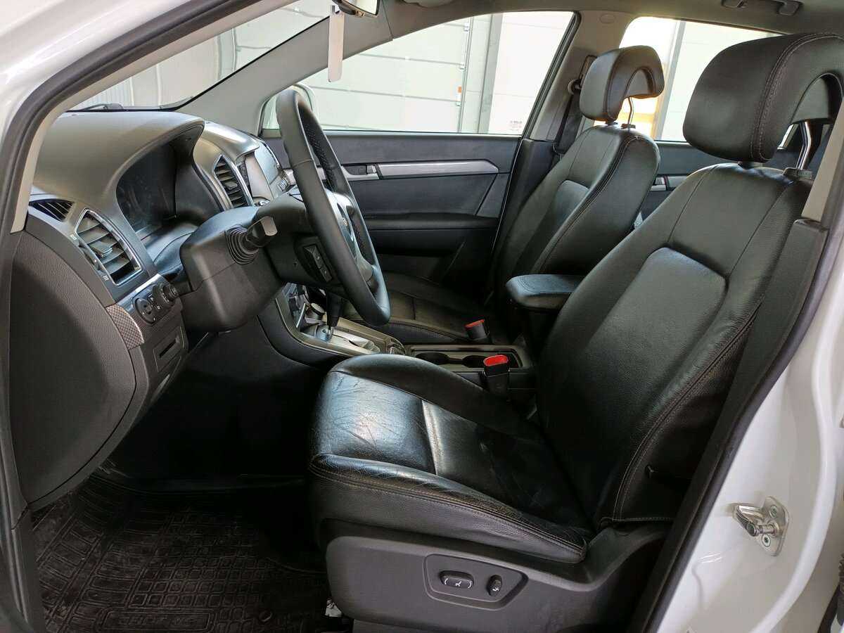 Chevrolet Captiva б/у, 2013, Автоматическая. Фото: #13